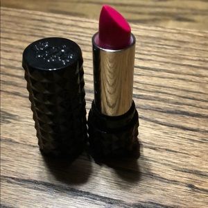 KVD lipstick in Sexer